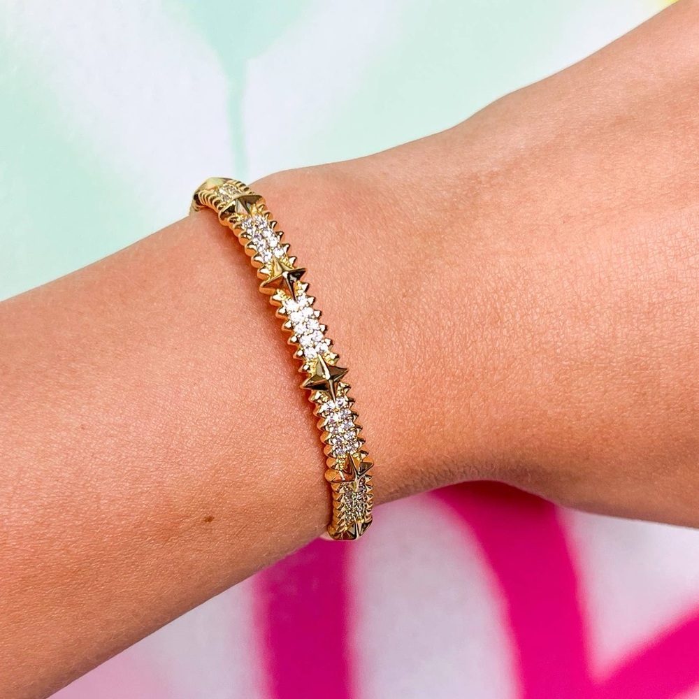 Taylor Shaye Designs Timeless Diamond Flower Gold Bracelets